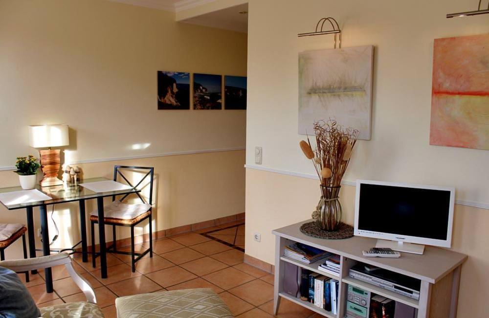 Ferienwohnung _Kleiner Seeigel Sassnitz Eksteriør billede